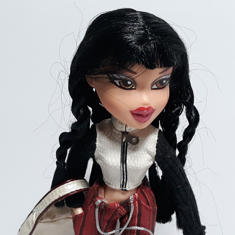Bratz Doll Jade Xpress Fashion Pants Shirt Boots Shoes Skirt Bag Purse Outfit
